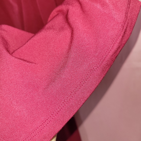 BCBGeneration crimson v-neck open-back jumpsuit, sz S - Picture 4 of 7